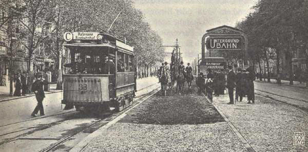 Erffnung U-Bahnhof Uhlandstrasse 1913